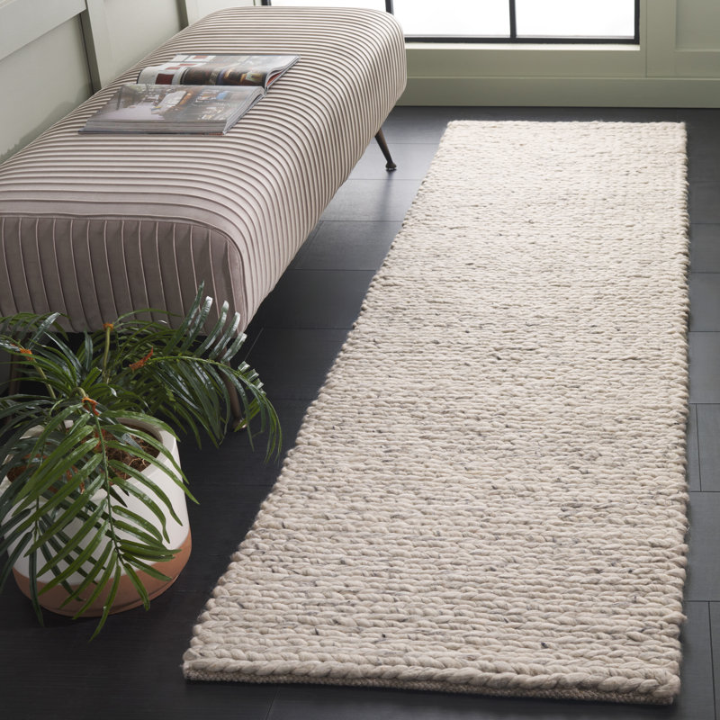Natura Hand Woven Wool/Viscose/Cotton Rug in Light Grey/Beige, Runner 2'3" x 8'