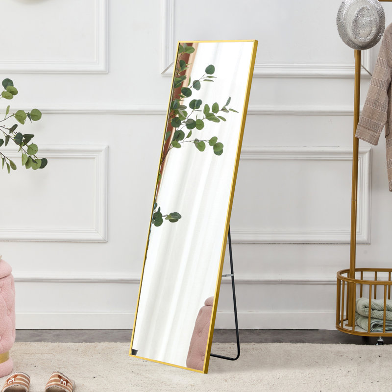Miroir Quinnisha, H 59 po x l 15,7 po, Bois massif, Doré