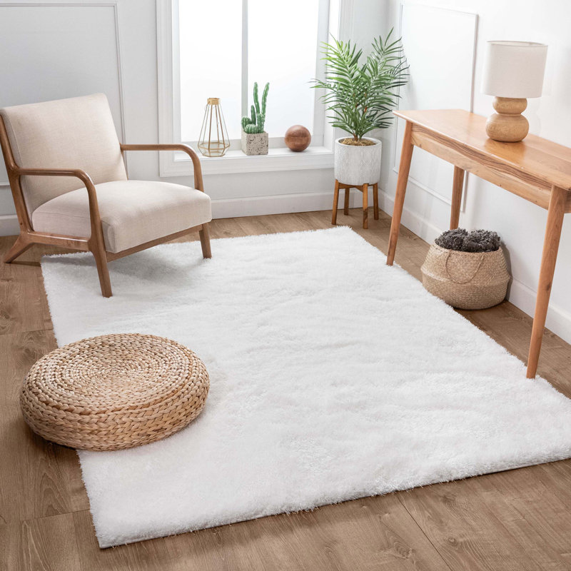 Tapis blanc à poils longs Feather, Rectangle 5 pi 3 po x 7 pi 3 po