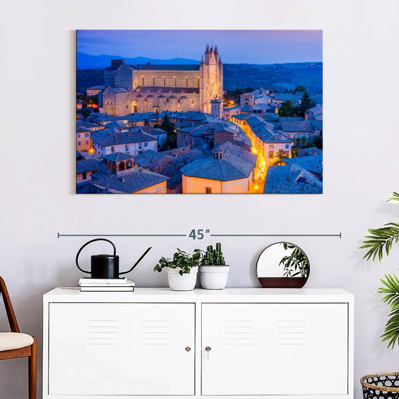 Nicci Orvieto Blue Hour, 26" H x 39" W