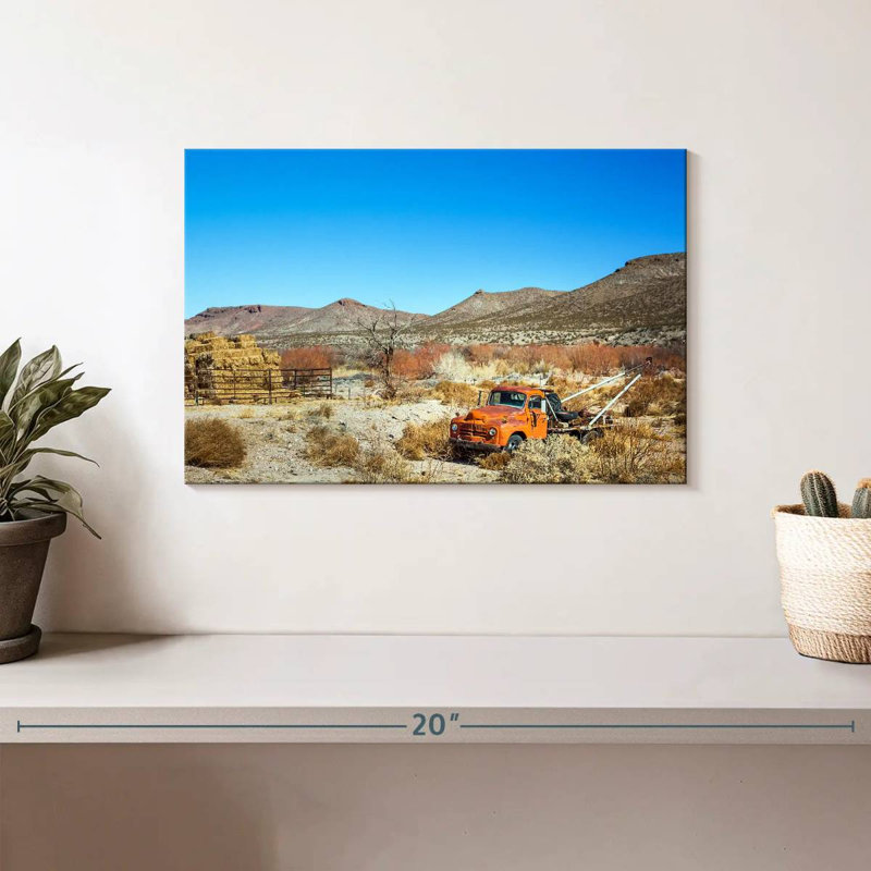 Mehar El Paso Desert Tow Truck, 8" H x 12" W
