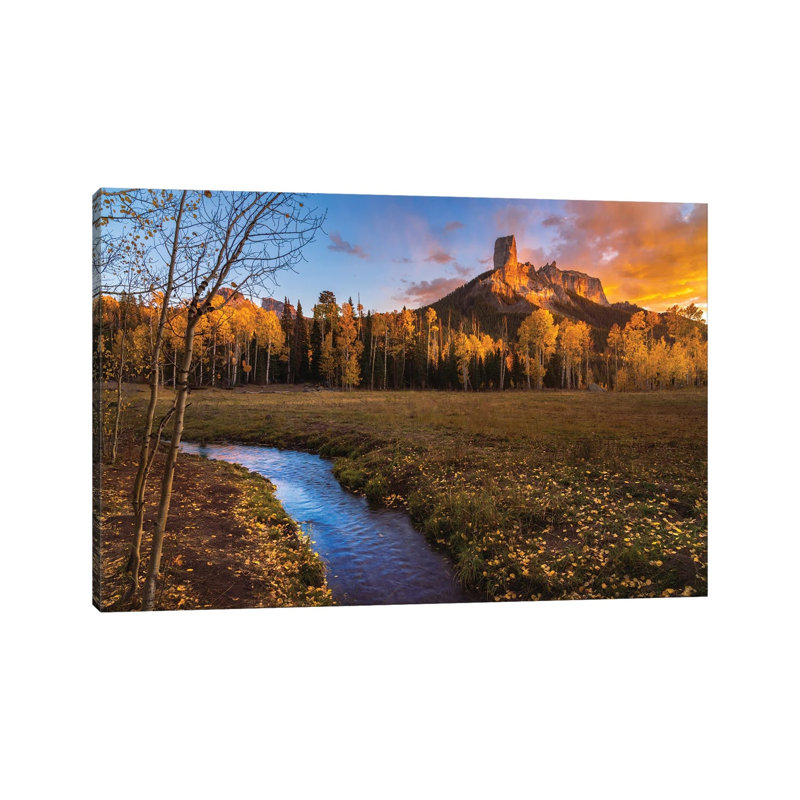 «Chimney Rock Sunset - Deb's Meadow Colorado Fall Colors», reproduction d'art mural - toile tendue, 40 po x 60 po, Sans cadre
