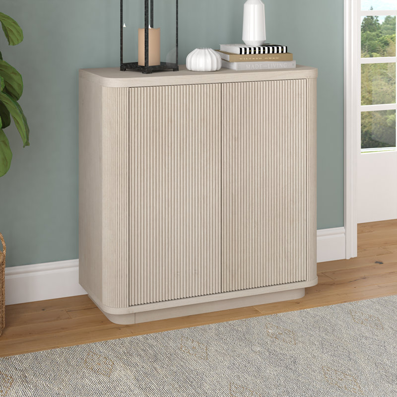 Alder White