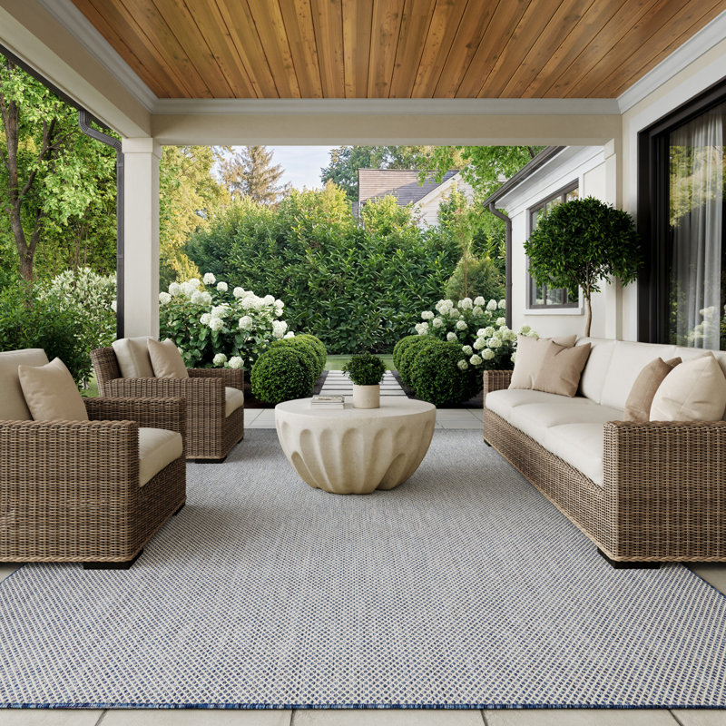 Gabriela Blue/Ivory Indoor/Outdoor Area Rug, Rectangle 7' x 10'