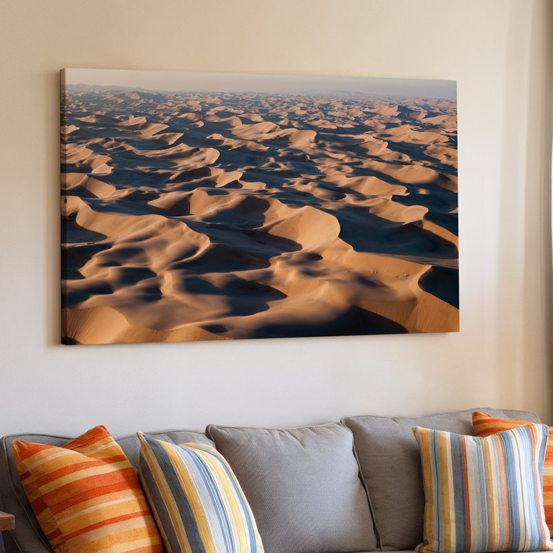 Toile vue aérienne d'un vaste paysage désertique avec sable ondulé, art mural Dunes Leurs surfaces sculptées dans des motifs complexes, art mural