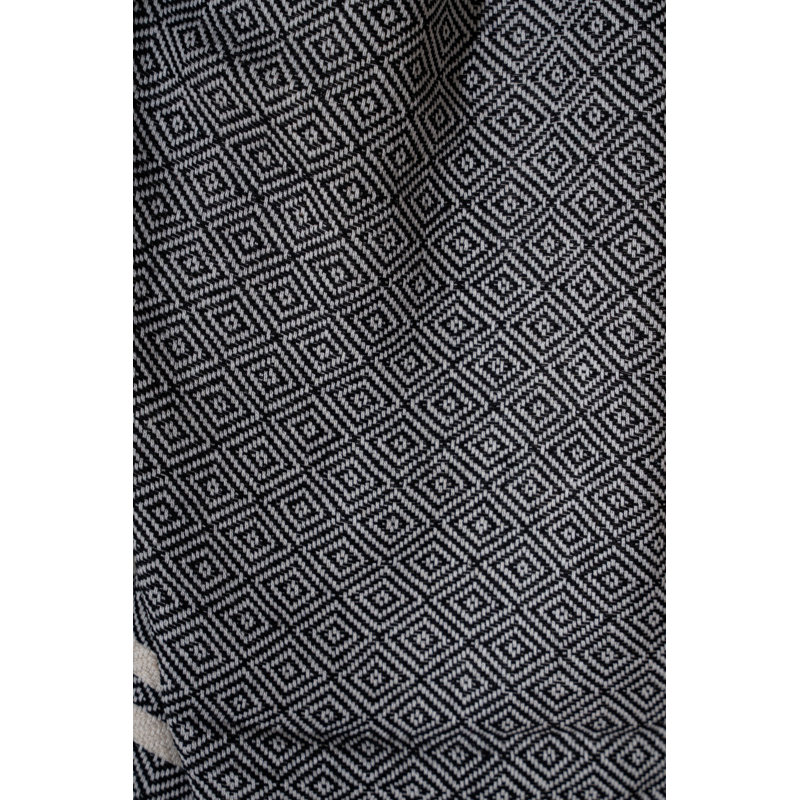 Premium Fouta Beach Towel, Black, 35.4 x 66.9 inches | 60% Cotton, 40% Polyester, 180 g/m² | Machine Washable at 86°F | Lightweight, Quick-Drying, Perfect for Beach, Pool, or Spa Use, Stylish & Versatile