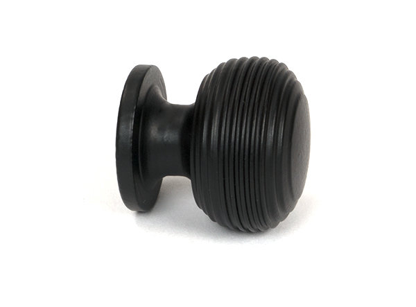 Beehive Cabinet Knob, 1.18" Knob Diameter, Matt Black