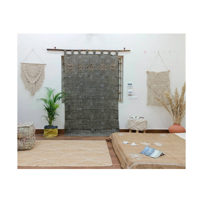Rideaux en lin brodés à la main pour elle | Panneaux de rideaux personnalisés sur mesure Boho Farmhouse | Rideau de fenêtre fait à la main pour le décor du salon