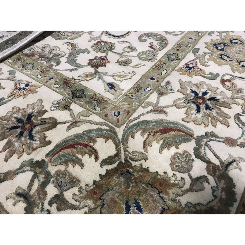 Tapis gris de haute qualité noué à la main