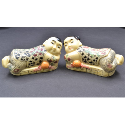People Figurines & Sculptures