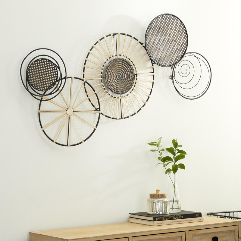 Metal Handmade Plate Black Wall Decor with Textured Pattern