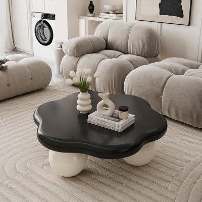 Table basse de 35 po en forme de nuage de couleur contrastante, table basse minimaliste moderne en forme de pétale avec pieds sphériques, table de salon pour petit appartement adaptée aux enfants et aux animaux, pieds noirs