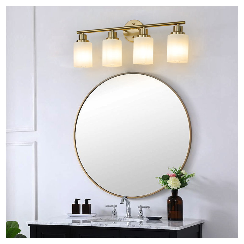 Applique murale moderne à 4 lumières 24 po avec finition dorée et abat-jour en verre givré 24 po pour l'éclairage de salle de bain ou de couloir