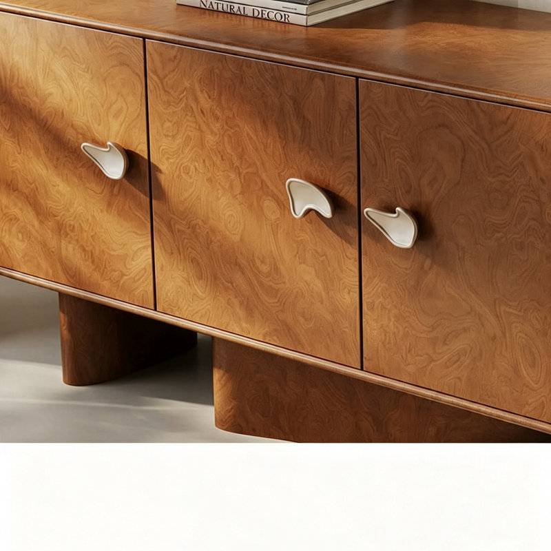 Large-Capacity Minimalist Sideboard
