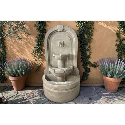 TruCast Versilia Wall Fountain with Light