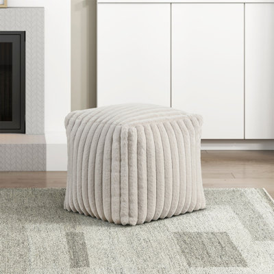 Pouf carré moelleux