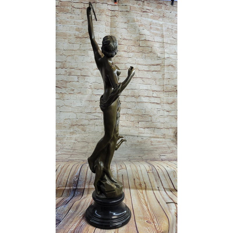 Figurines et sculptures Rethea