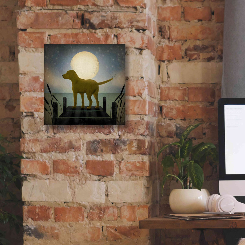 «Moonrise Yellow Dog» par Ryan Fowler, estampe numérique sur toile, H 12 po x l 12 po x P 0,75 po