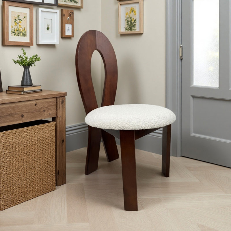 Ensemble de 2 chaises de salle à manger en velours blanc avec dossier en croix et structure en bois massif - Conception de trou de serrure pour la cuisine et la salle à manger en noyer foncé