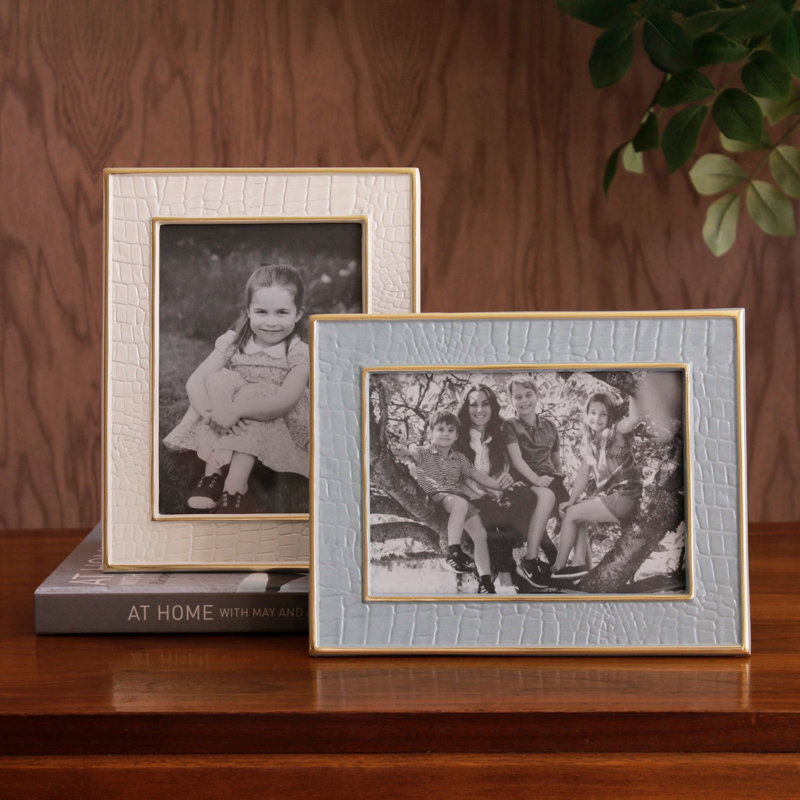 Encanto Croc Rectangle Picture Frame, Cream, 5" W x 7" H