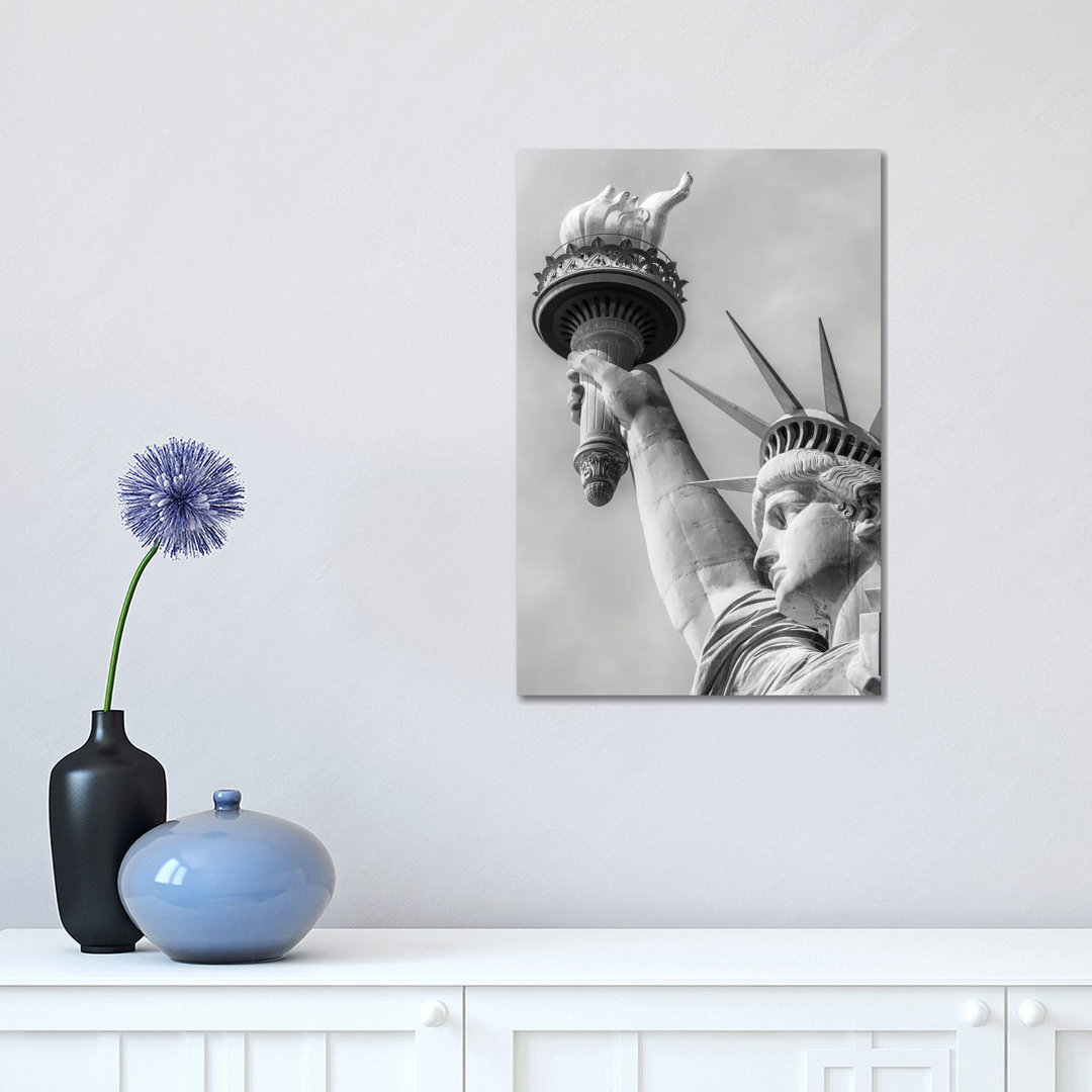 New York City Monochrome Statue Of Liberty by Melanie Viola - Print on Canvas