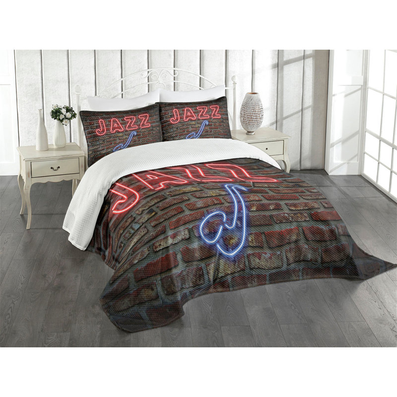 Blue Quilted Queen Bedspread Set with Jazz Design