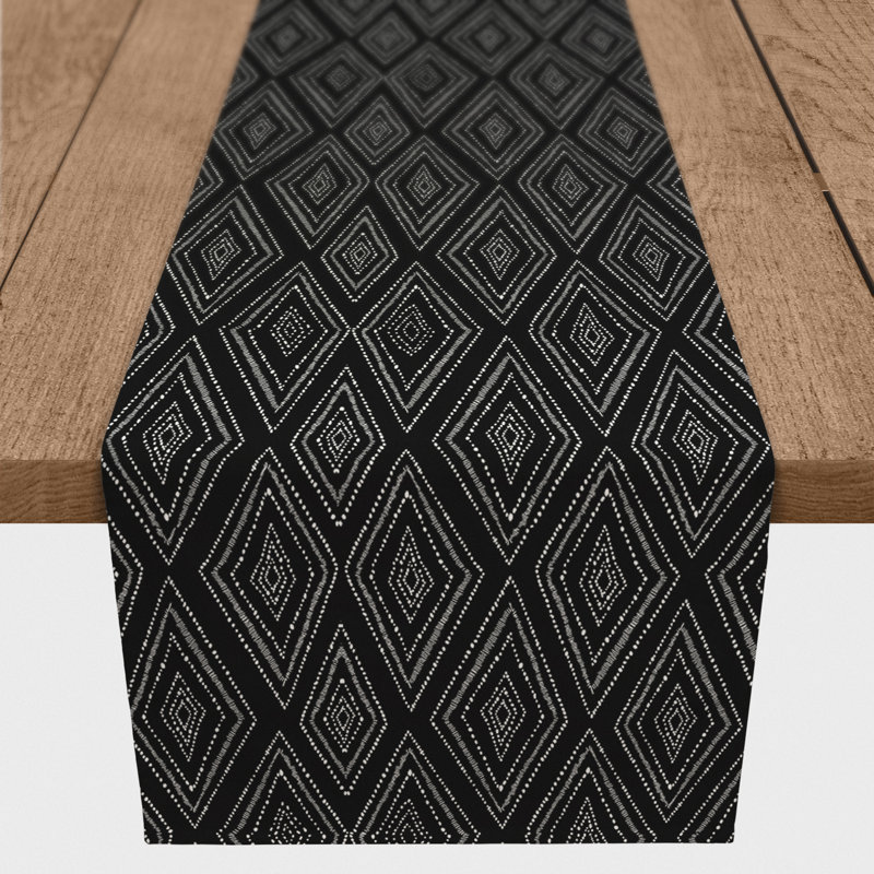 Chemin de table roughhexagon Askerby, 72 po x 16 po, Noir, Diamon tribal Macclesfield