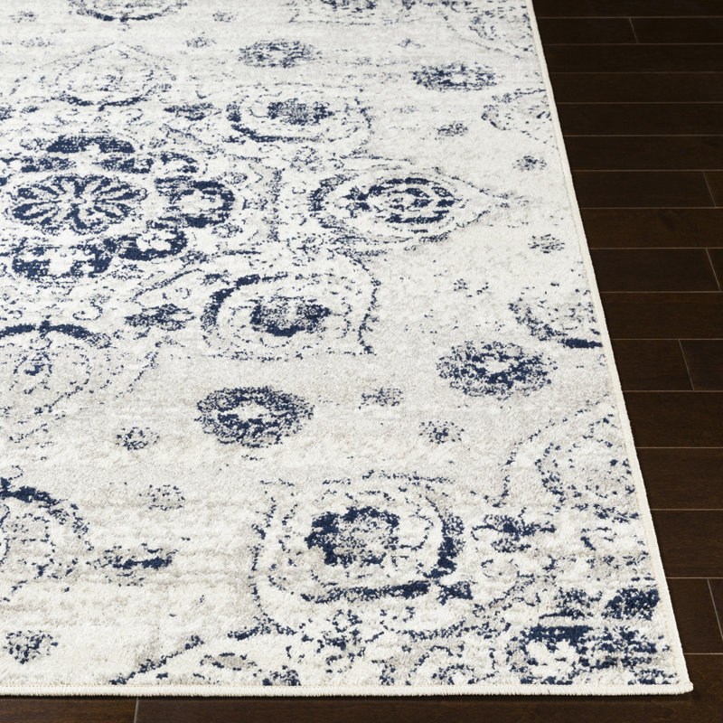 Laylah Geometric Indoor Rug, Rectangle 2' x 3'