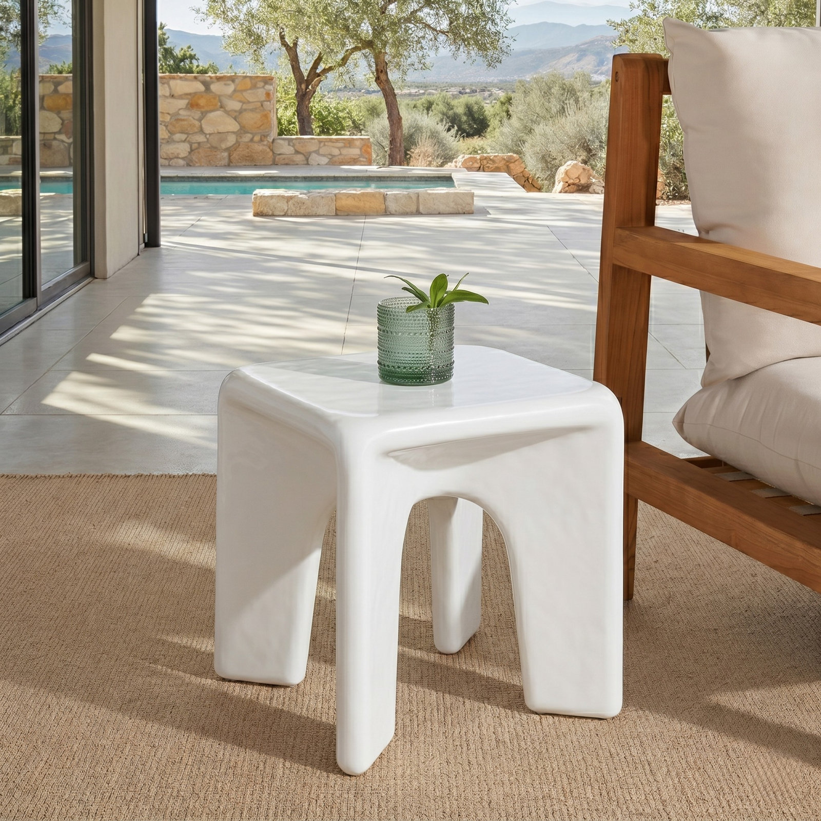 Fritzi 22" End Table
