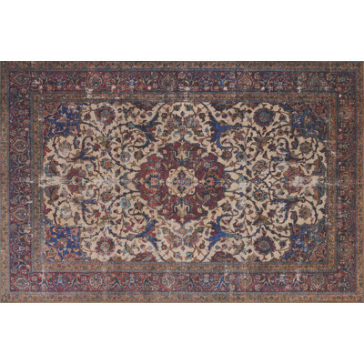 Tapis oriental sable / rouge / bleu