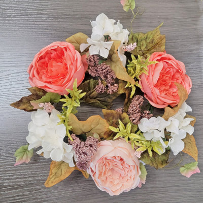 Couronne de polyester en forme de bougie rose et hortensia