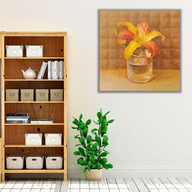 Lily in Glass - reproduction d'art sur toile, H 12 po x l 12 po