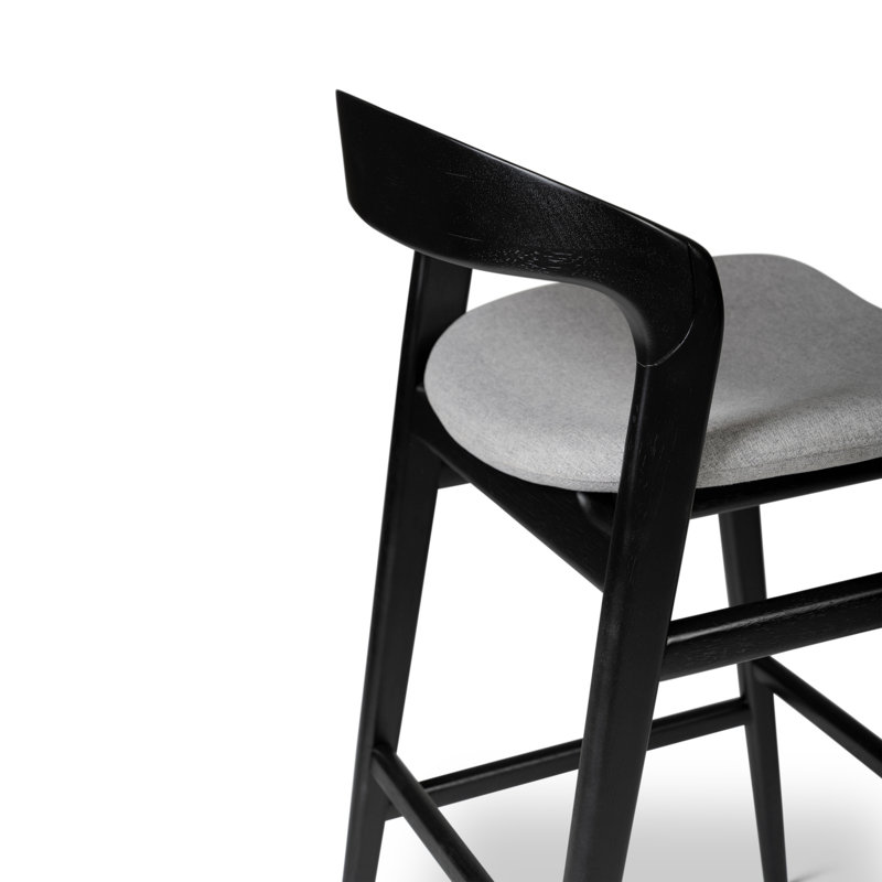 Tabouret de bar et de comptoir Anela, Tabouret de bar (hauteur d'assise de 29,25 po), Essence grise / cadre Ebano