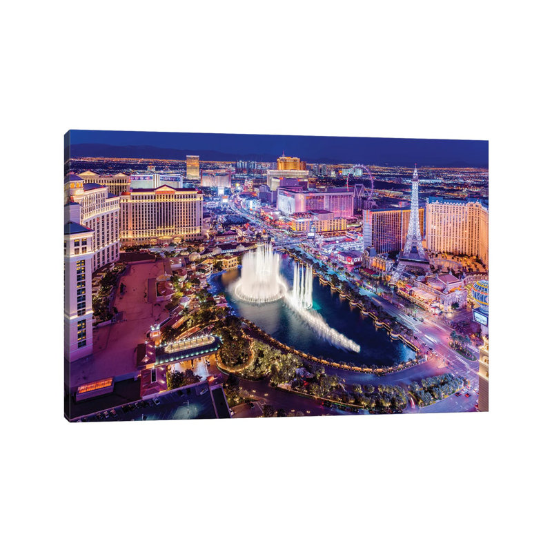 Las Vegas Nevada At Night Neon Lights - Giclée sur toile tendue avec châssis, H 32 po x l 48 po