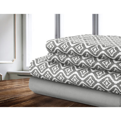 Microfiber Geometric Sheet Set