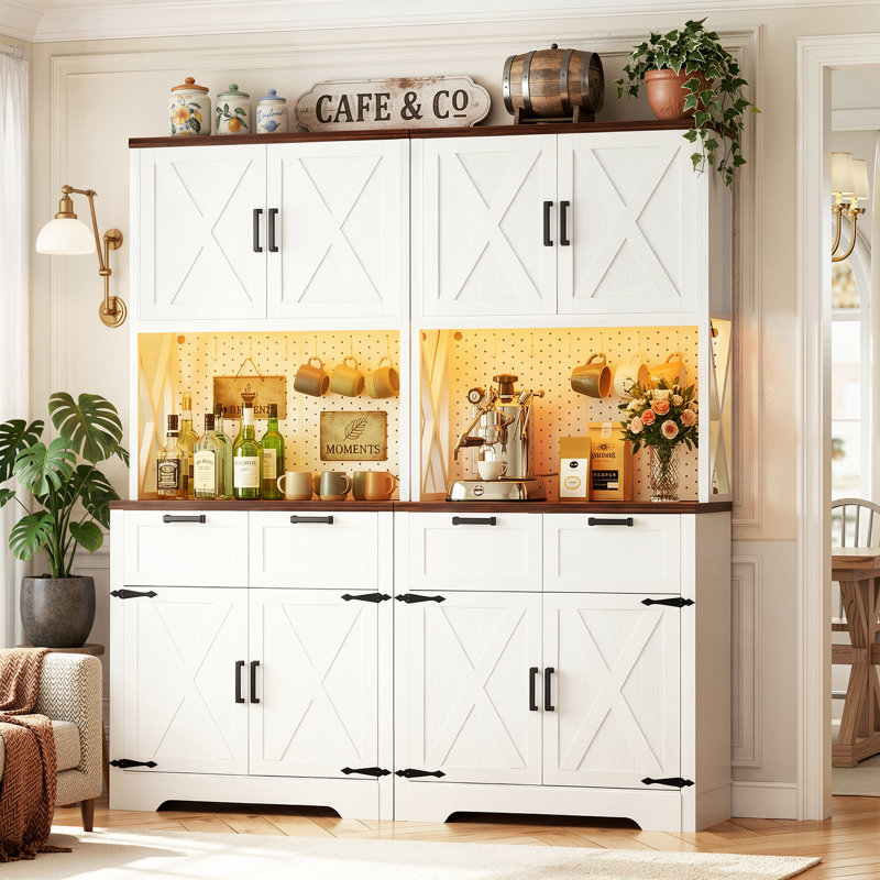  Armoire de cuisine de 71 po de hauteur avec comptoir pour micro-ondes, station de charge et lumières DEL, Blanc / Brun