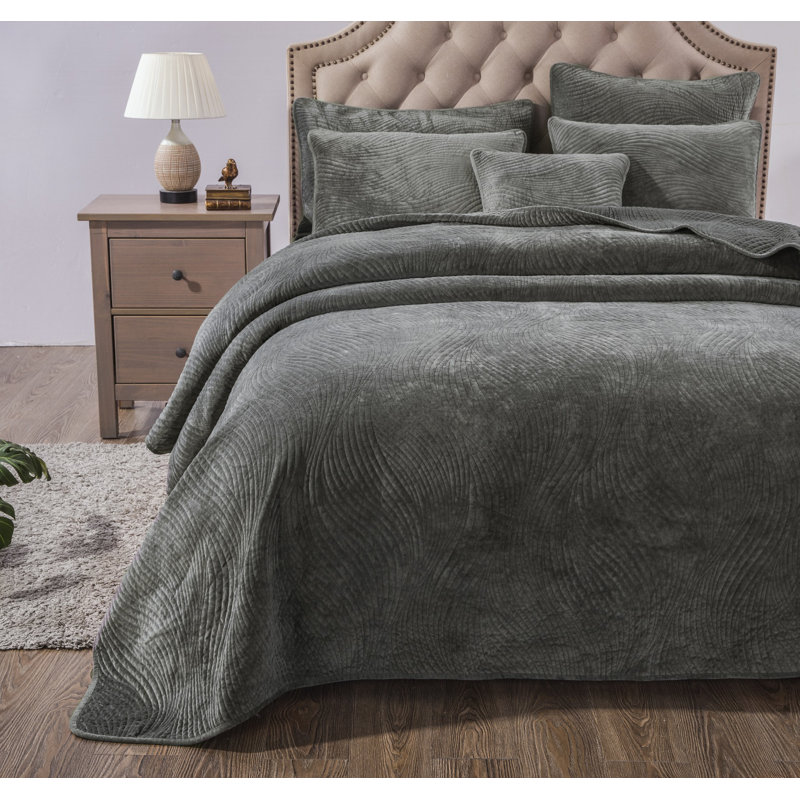 Polyester Coverlet, Queen Quilt + 2 Shams, Dark Taupe Brown