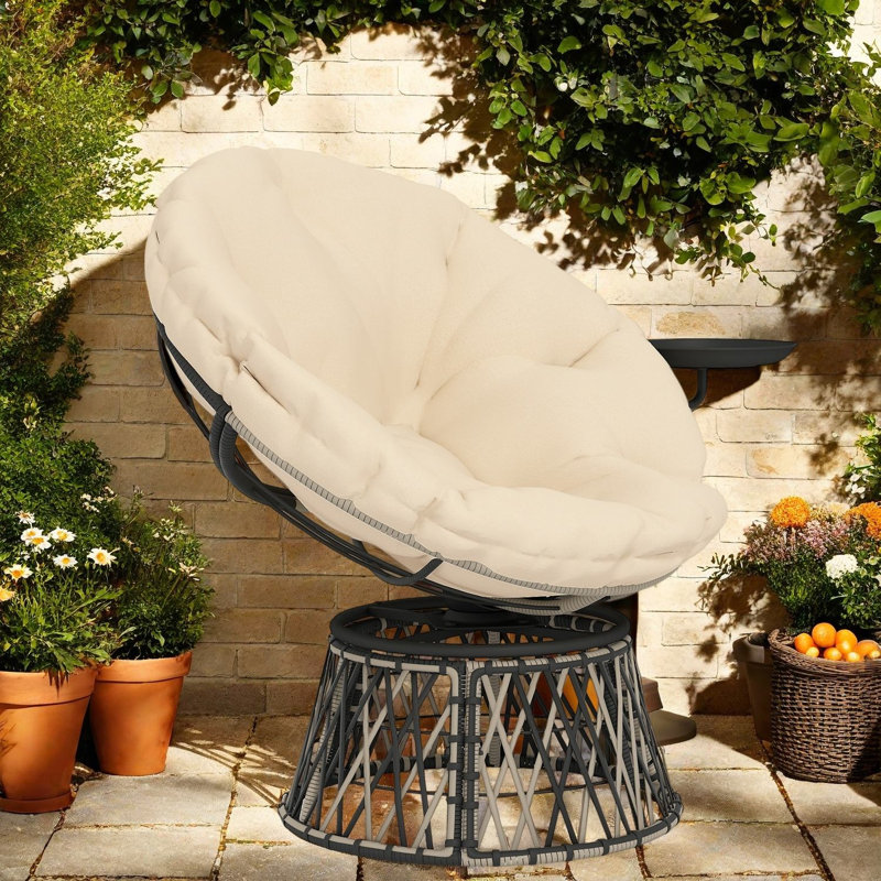 Outdoor Lounge Chair with Cushions