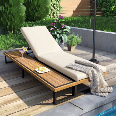 Chaise longue d'extérieur en bois d'acacia avec dossier réglable à 5 positions, inclinable avec coussin