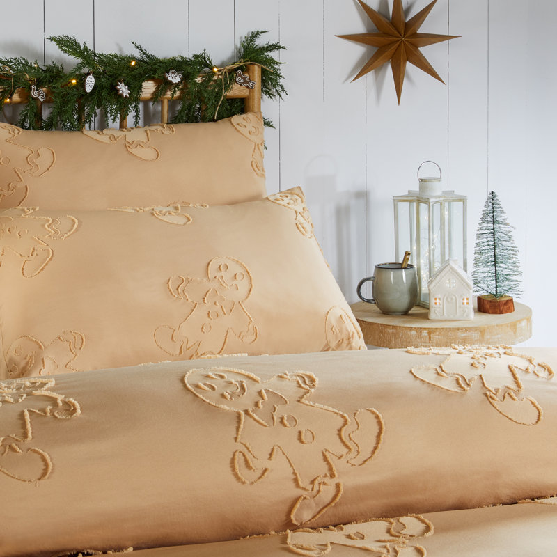 Gingerbread Polyester No Pattern Duvet Cover Set with Pillowcases Included