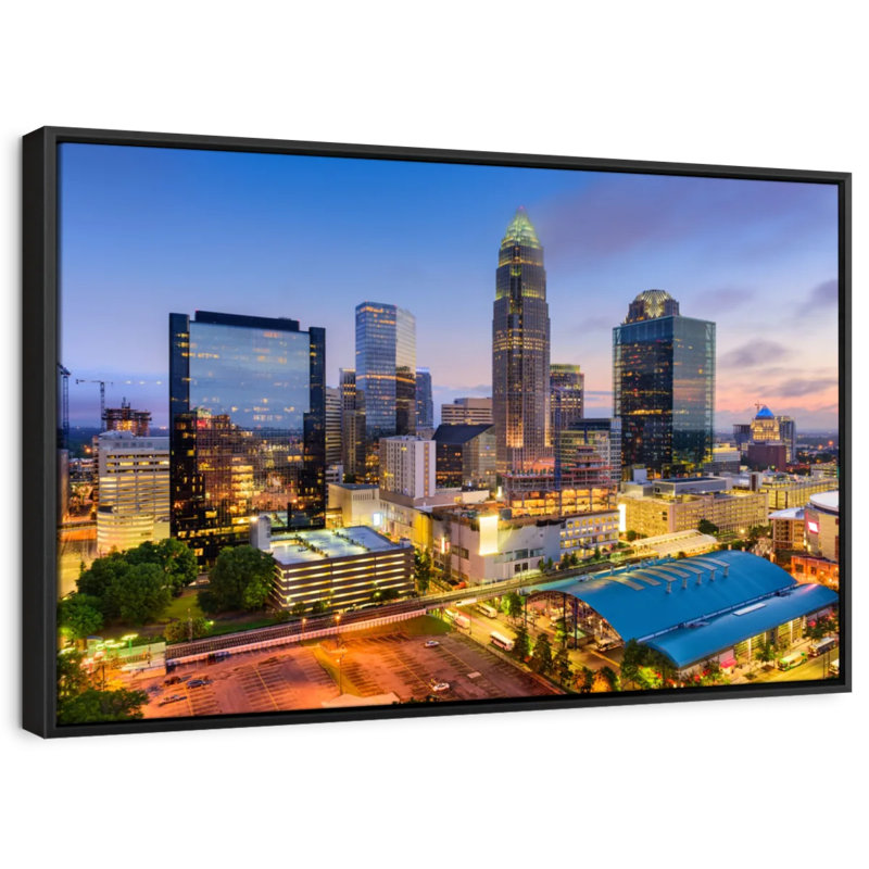 «Charlotte Canvas Print», H 27 po x l 40 po
