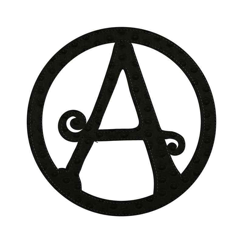 Décoration murale monogramme en feutre pin-on, A