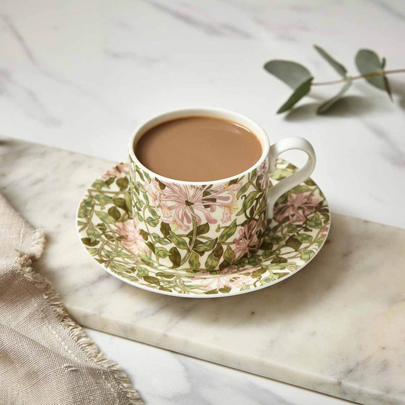 Tasse à thé et soucoupe (chèvrefeuille)