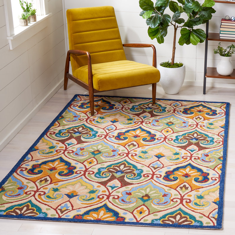 Metro Hand Tufted Wool/Cotton Floral Rug in Beige/Blue, Rectangle 4' x 6'