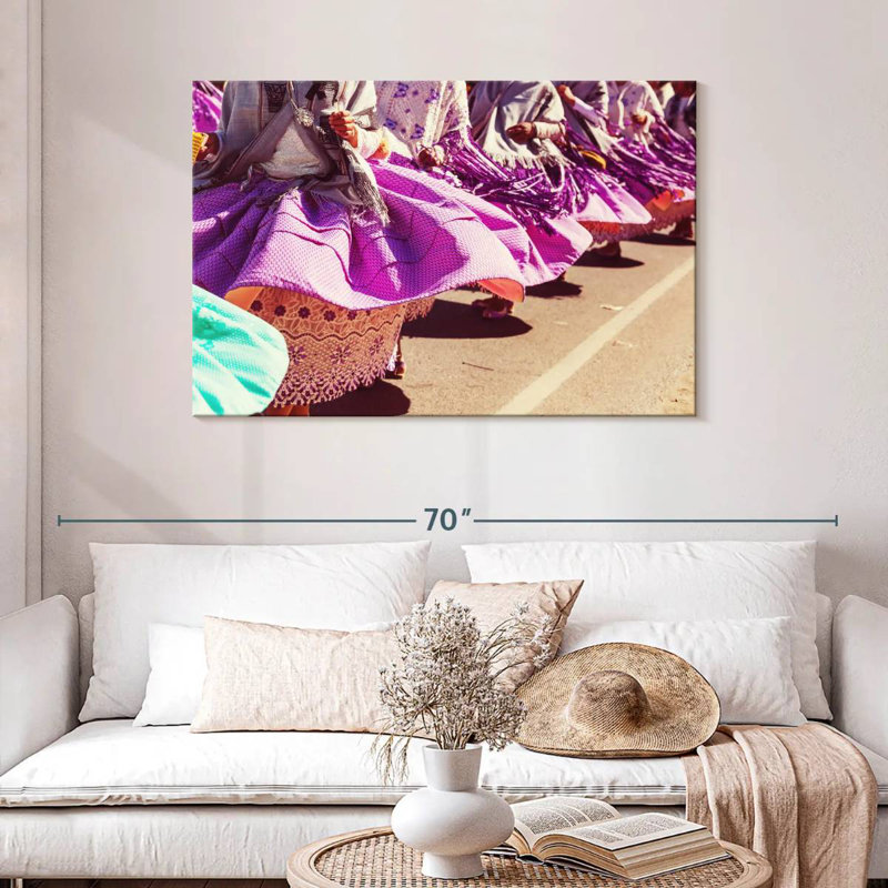 Enn Peruvian Dance Festival, 30" H x 45" W
