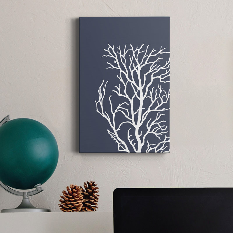 «Corals White On Indigo Blue C», impression sur toile tendue, H 36 po x l 24 po x P 1 po