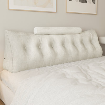 Free Form and Triangular Backrest Cushion