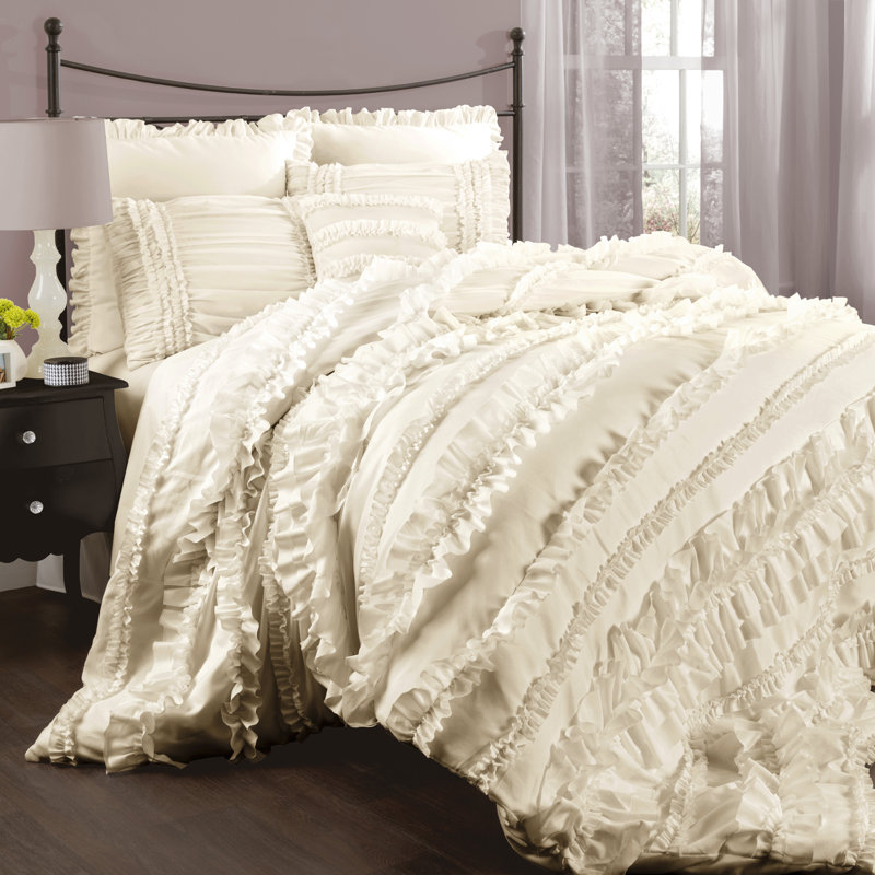 Ensemble d'édredon traditionnel en microfibre Belle, Édredon pour lit double / grand lit + 3 pièces s, Ivoire