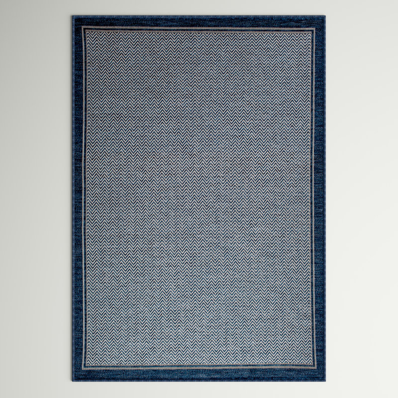 Tapis d'intérieur / extérieur bleu marine à motif de chevrons Avevia, Rectangle 8 pi 8 po x 11 pi 10 po