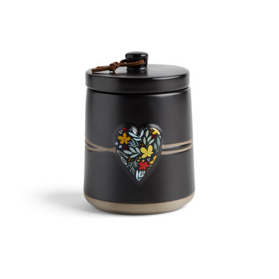 Friends Are Family Art Heart Candle With Lid - 7.5Oz